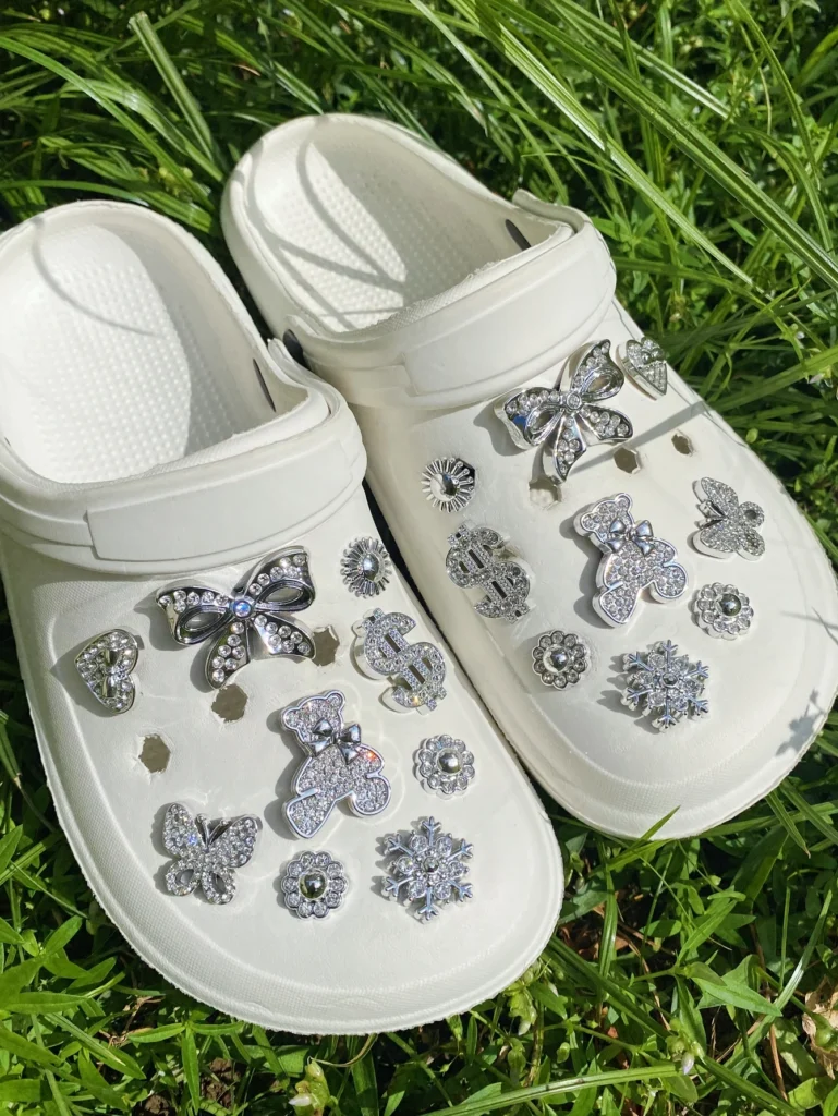 18 silver (bow, bear, US dollar, snowflake, little