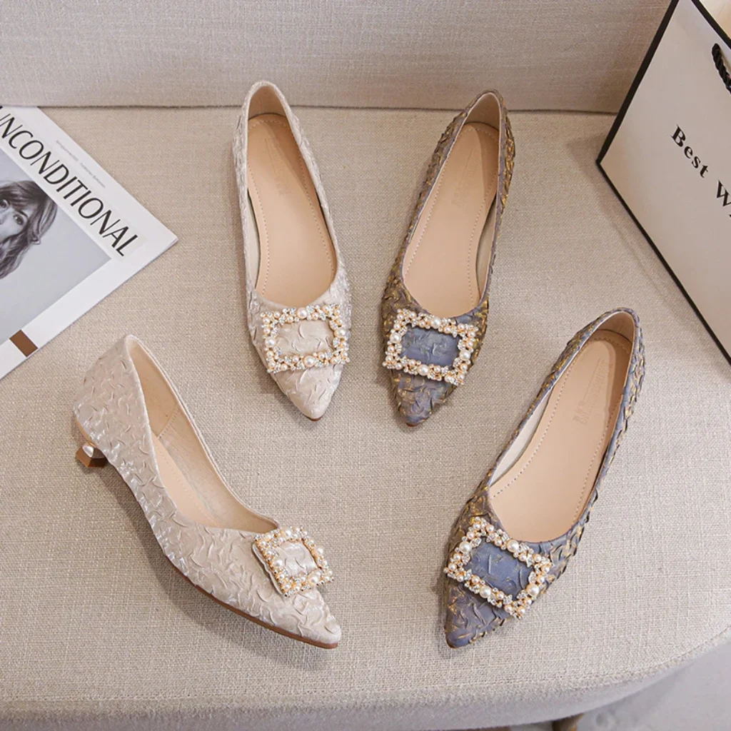 Ivory Textured Satin Pointed Toe Kitten Heel Pumps