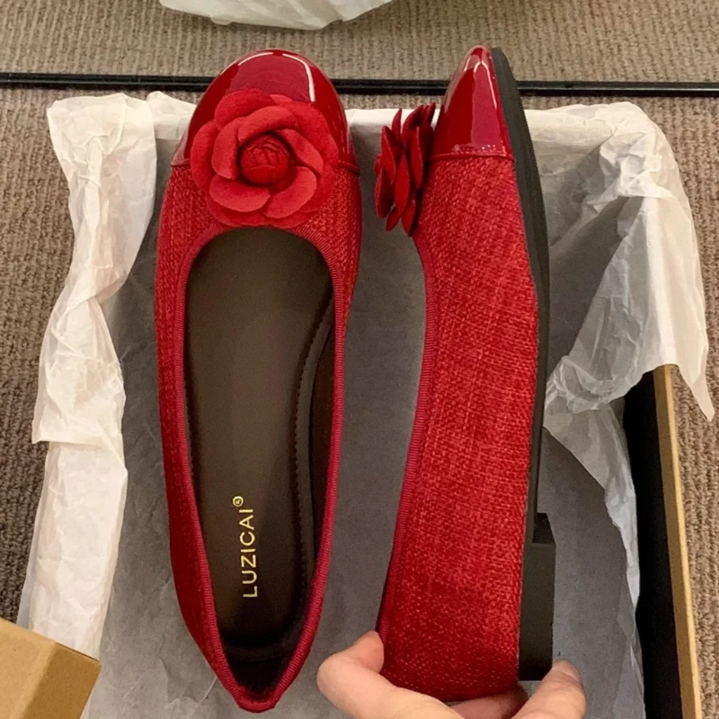 Novelty Flower Design Low Heel Pumps Women Splicing