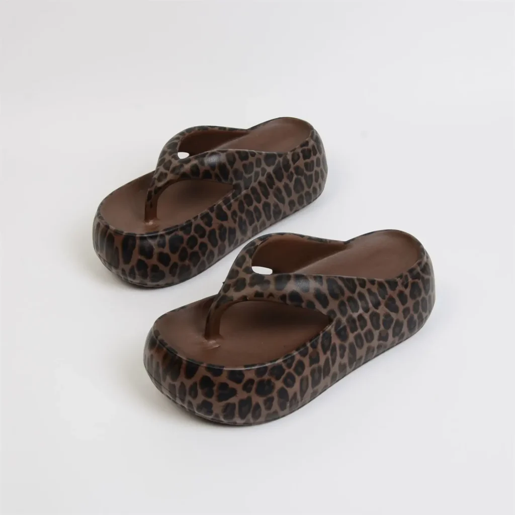 Retro Street Leopard Print Flip flops Woman Thick