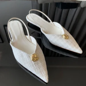 2025 Brand Women Sandal Fashion Pointed Toe Shallow