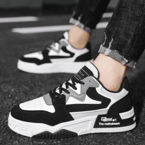 2025 Trend Lace-up Vulcanized Shoes White Casual Sneakers