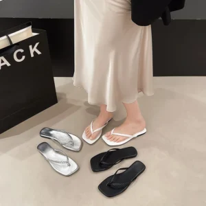 2026 Style Anti-slip Wear-resistant Flip Flops Beach, Flat