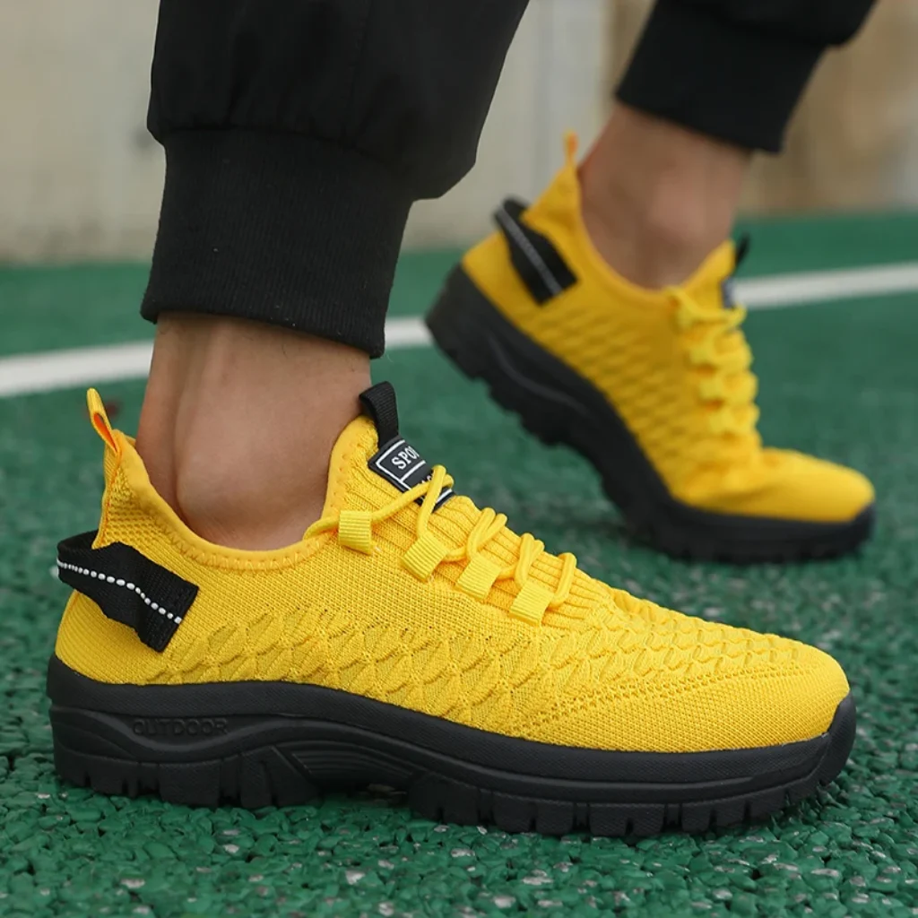 Men Sneakers Thick Soled Casual Shoes Men Cushioning