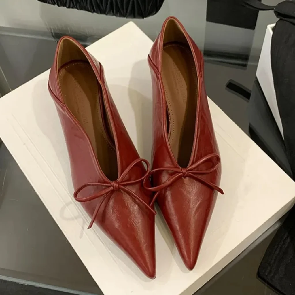 Designer Pointed Toe Low Heels Pumps Women Bowknot