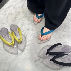 Transparent Crystal Pointed Toe Women’s Flat Sandals Summer