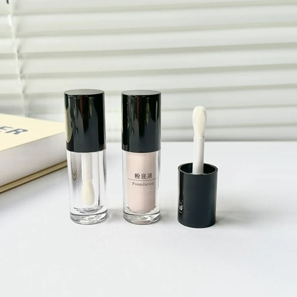 1/ Refillable Bottles Liquid Foundation 6ml Subpackage Travel