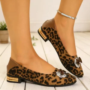 Autumn Fashion Pointed Toe Low Block Heel Pumps