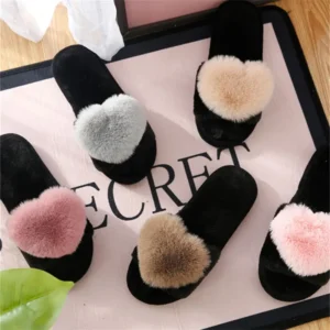 crriflz Women’s Plush Heart Slippers Warm Indoor Cotton