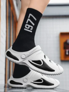 Men’s Sport Sandals Anti Odor Soft Sole Closed