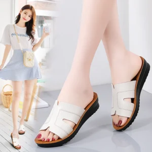 Women Soft Foam Cloud Slippers Thick Sole Wear