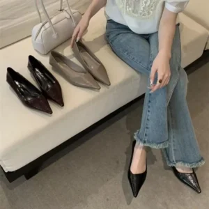 Women Summer Pointed Toe Basic Shoes Sandals Fashion