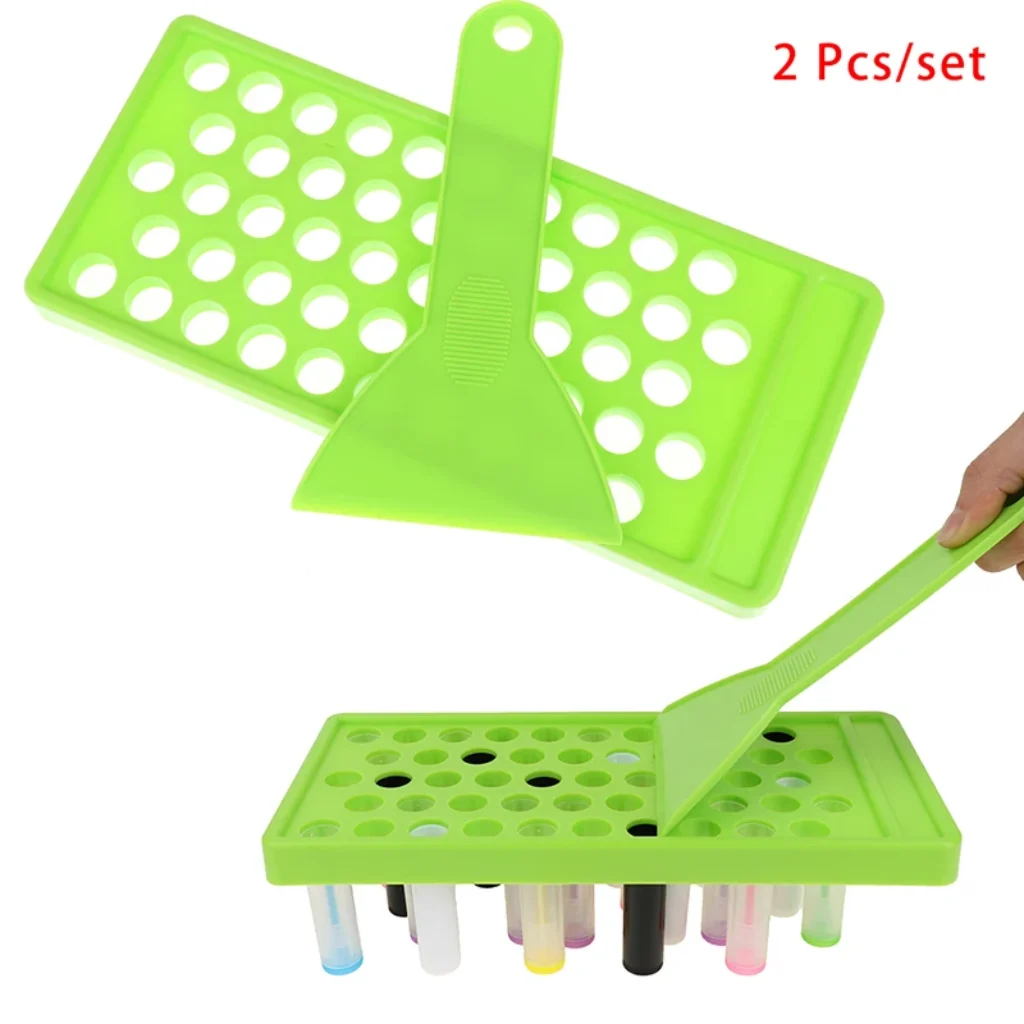 /Set Lip Balm Crafting Kit Includes Lip Balm