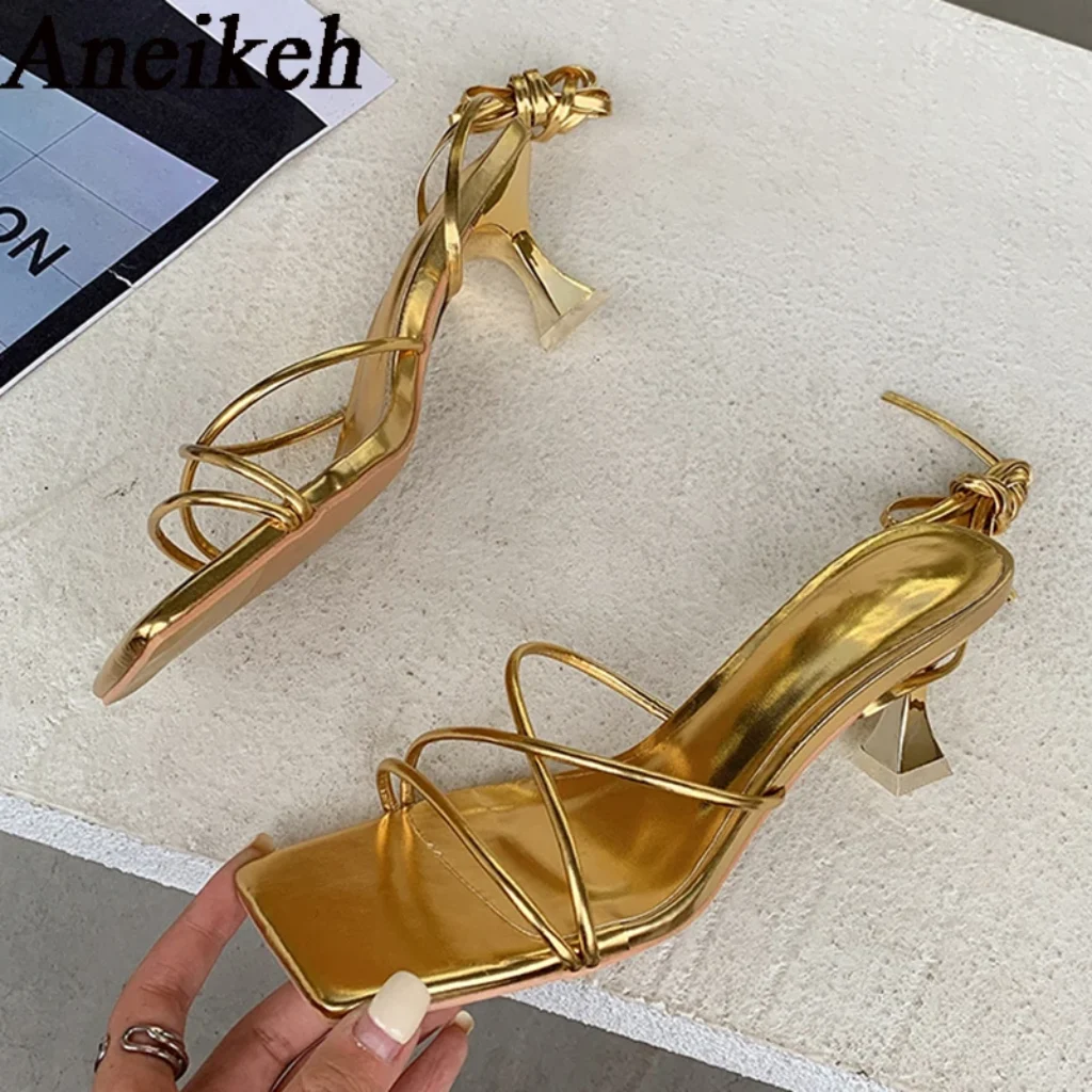 Aneikeh 2025 Fashion Patent Leather Sandals Thin Low