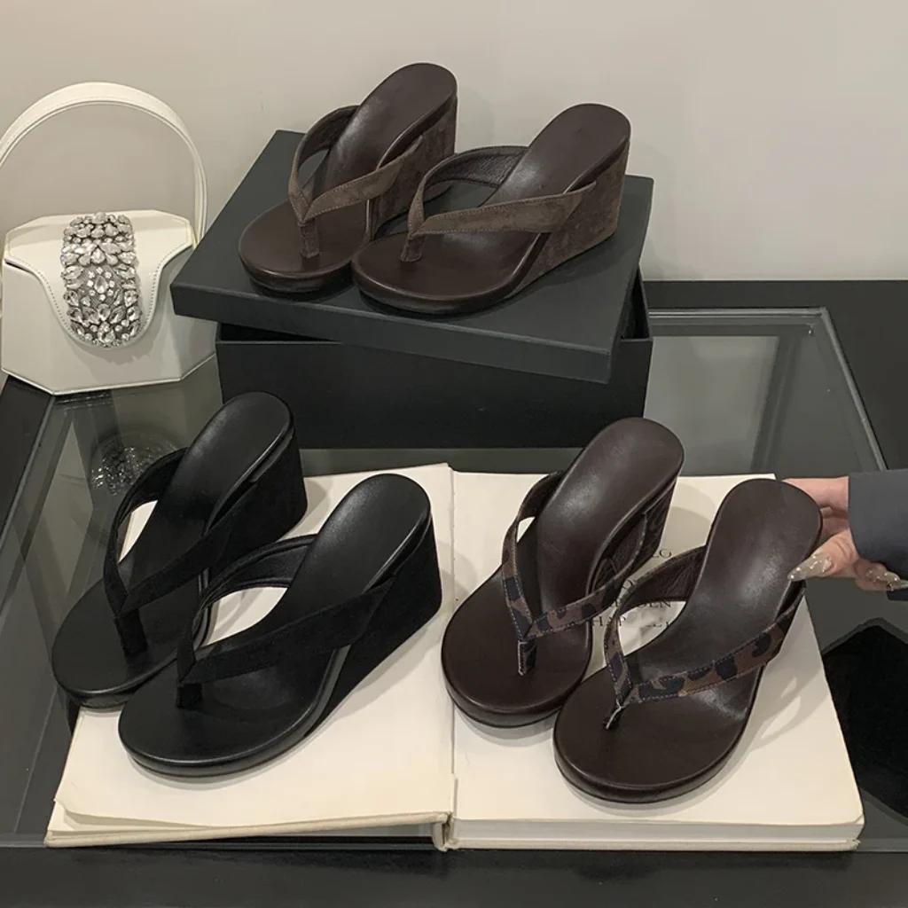 Aneikeh Summer Fashion Round Clip Toe Slippers Women