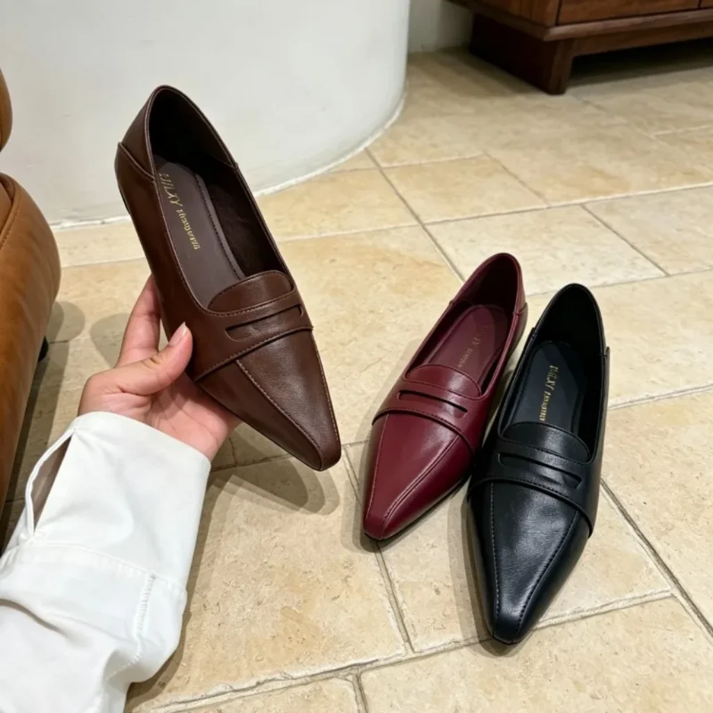 Pointed Toe Loafers Women’s Soft Leather Temperament Slip-on