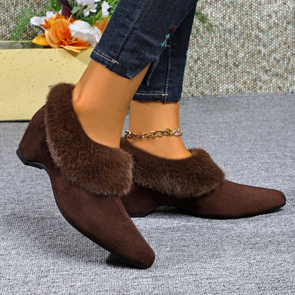 Retro Height-increasing Velvet-lined Pointed Fluffy 2026 Single ShoesAutumn