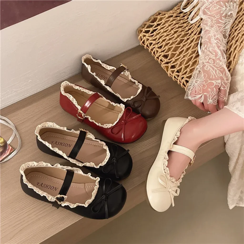 Round Toe Vintage Bow Flat Leather Shoes Women