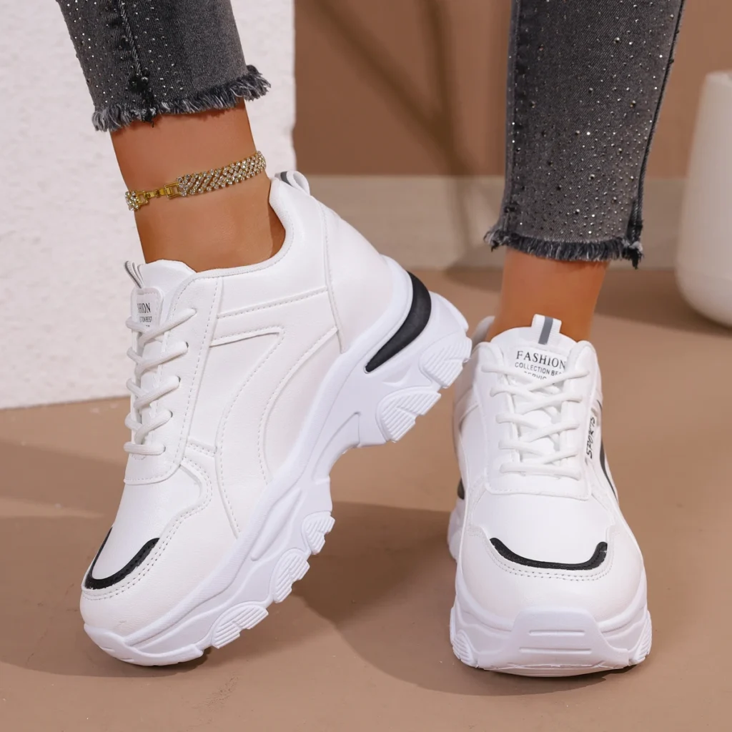 Spring Autumn Round Head Mesh Breathable/comfortable Casual Sneakers