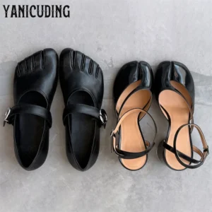 Five Toe Leather Flats Novelty Tabi Sandals Designer
