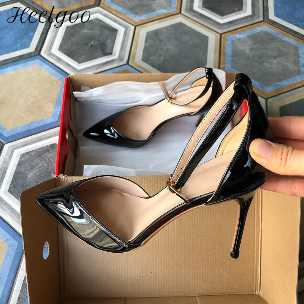 Heelgoo Front V Cut Women Glosssy Black Pointy