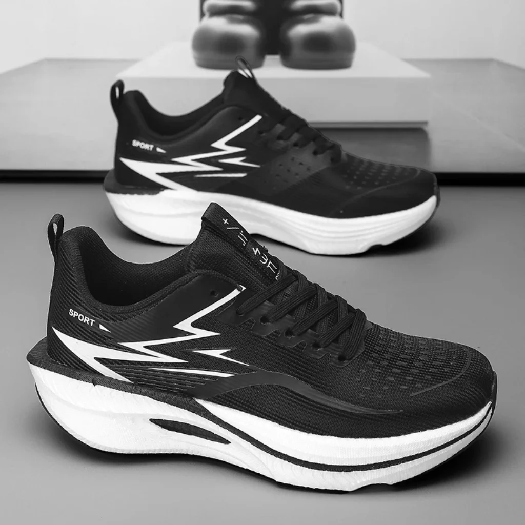 Plus Size Men’s Sports Running Shoes Breathable Lightweight