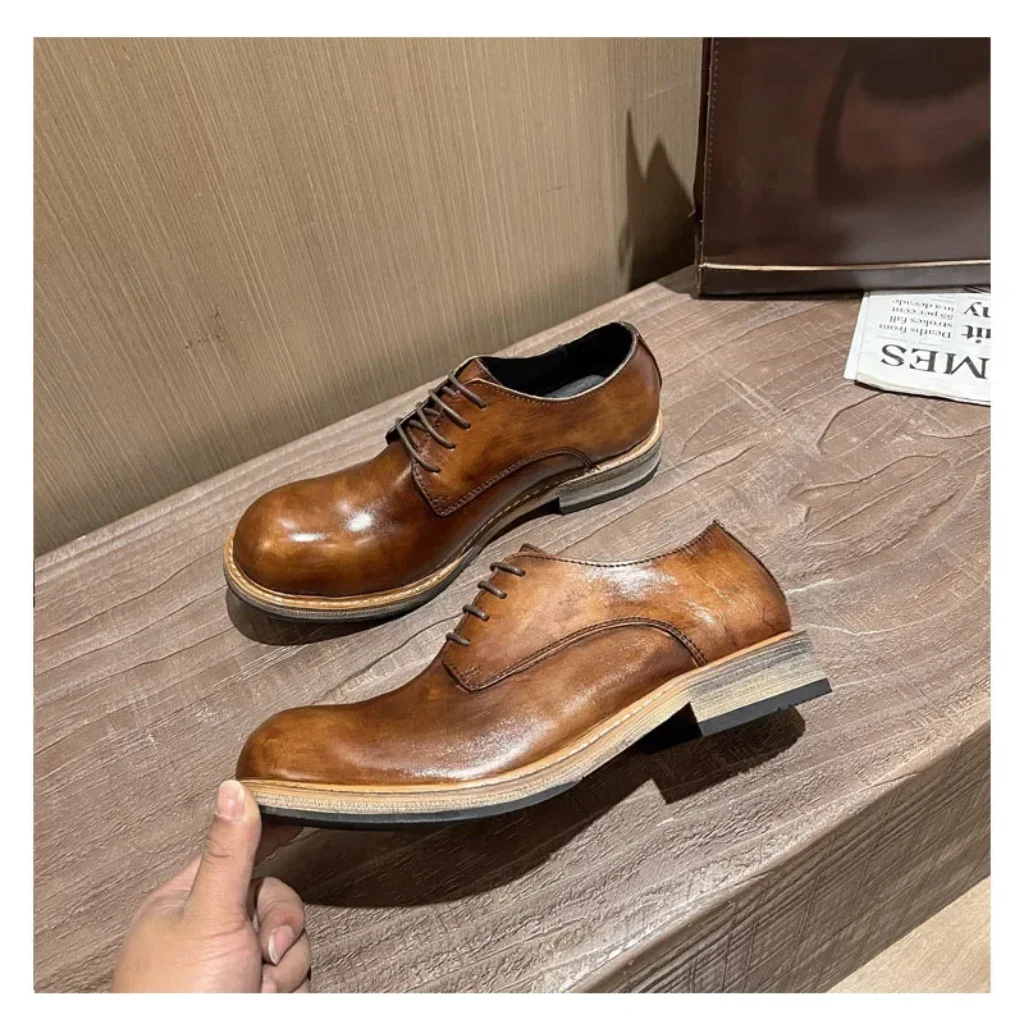 Retro Men’s Low Cut Genuine Leather Big Head