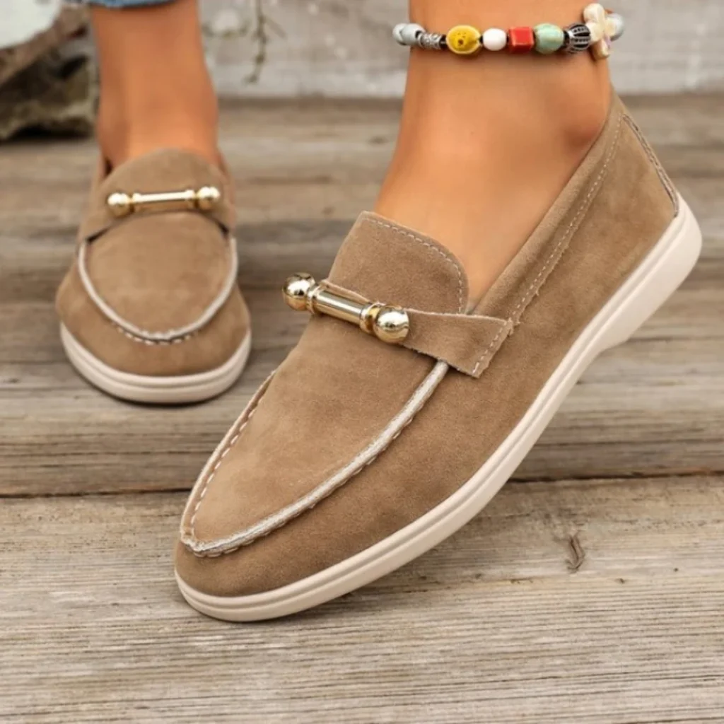 Women’s Vintage British Style Flat Shoes 2026 Solid