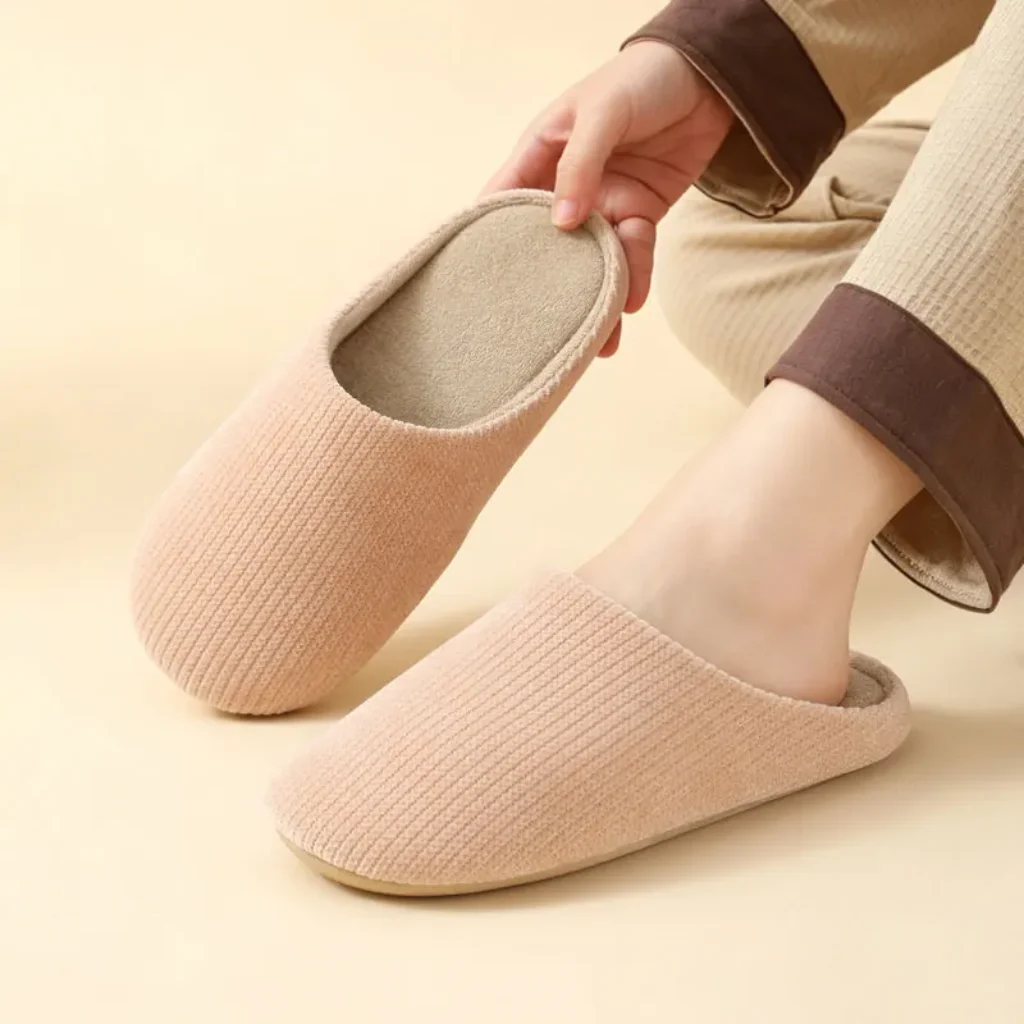 Women’s Winter Solid Color House Slippers Cozy Breathable