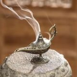 Antique Style Lamp Metal Incense Burner Scented & Unscented Candle Holder Home Decor Gift Arabic Incense Burner