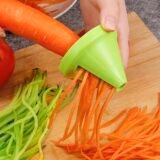 Multifunction Vegetable Fruit Spiral Shredder Peeler Manual Potato Carrot Radish Rotating Grater Cutter Home Kitchen Accessories